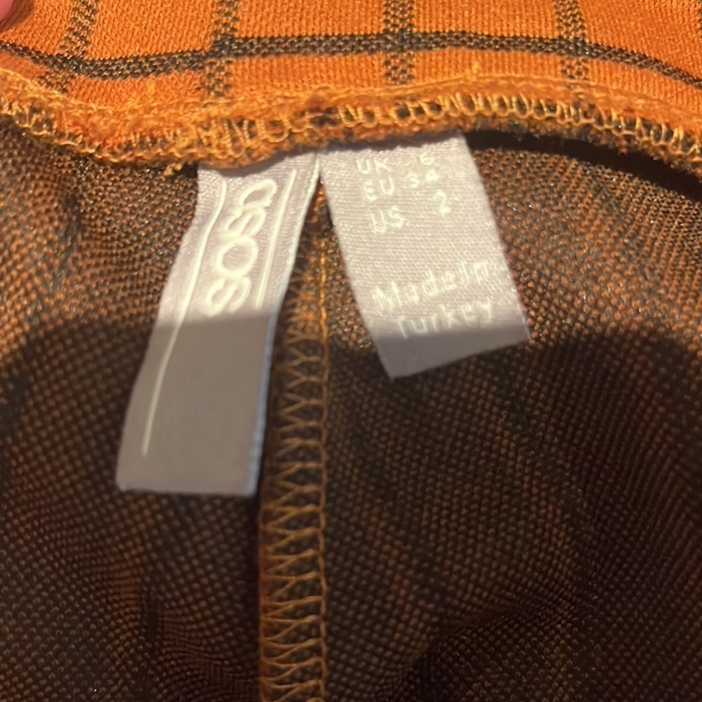 ASOS Wide Leg Culotte Windowpane Pants in Rust - Picture 11 of 13
